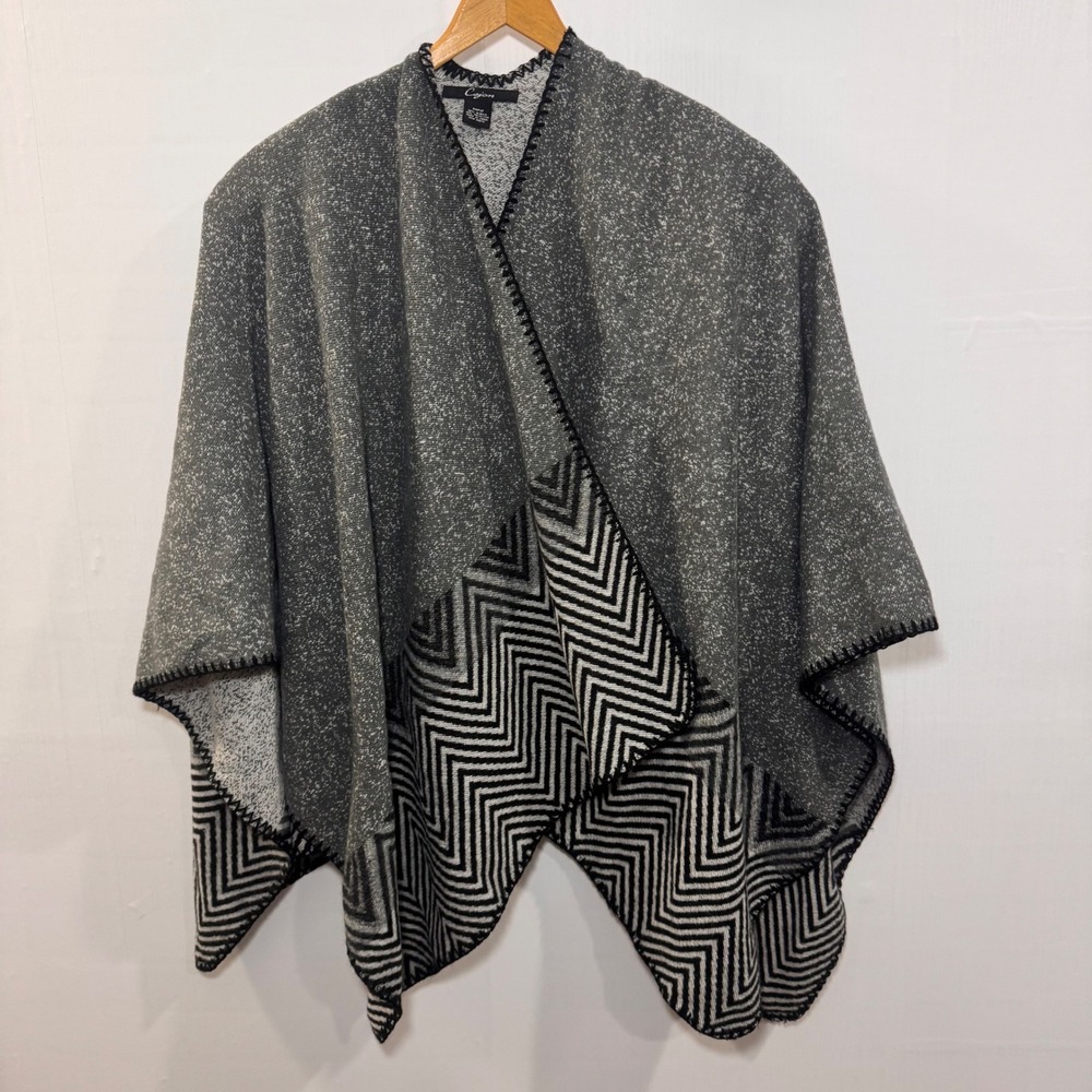 Cejon Gray Poncho Open Front Cardigan Draped‎ Black Chevron Fringe Trim Size OS